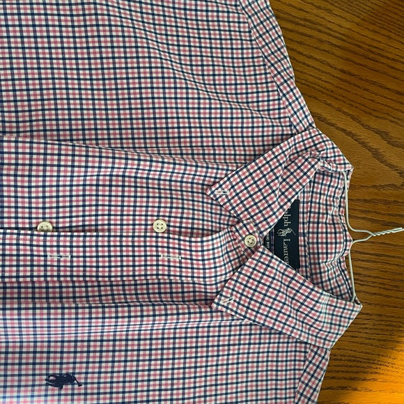 Classic Ralph Lauren dress shirt - Picture 2 of 3